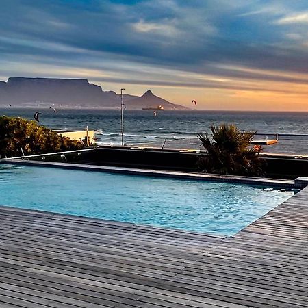 Heaven On Earth - Blouberg Beachfront Self-Catering Apartment Блубергстранд Екстериор снимка