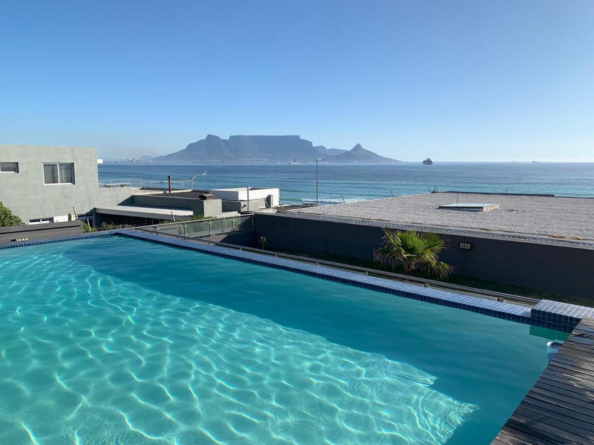 Heaven On Earth - Blouberg Beachfront Self-Catering Apartment Блубергстранд Екстериор снимка