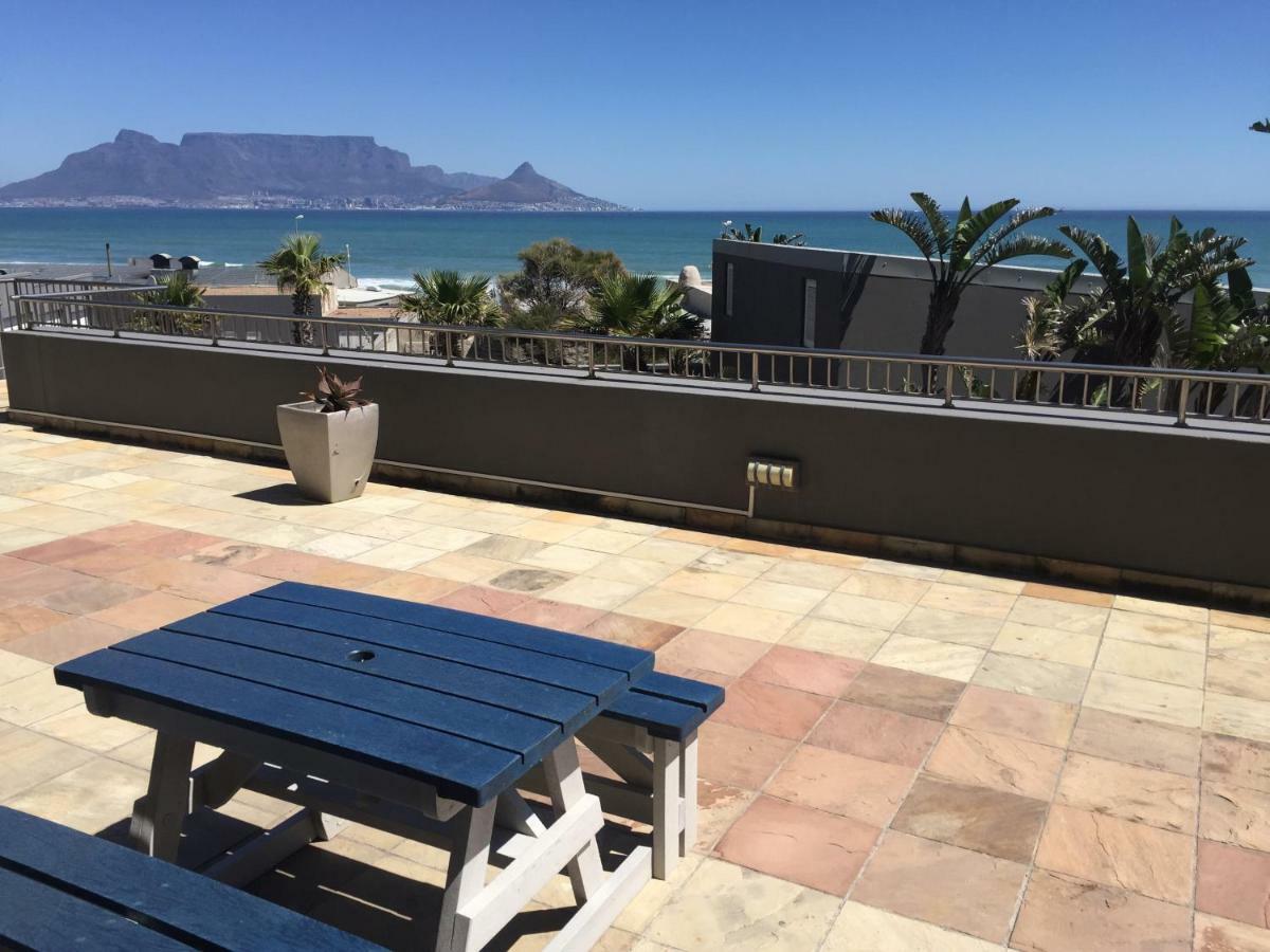 Heaven On Earth - Blouberg Beachfront Self-Catering Apartment Блубергстранд Екстериор снимка